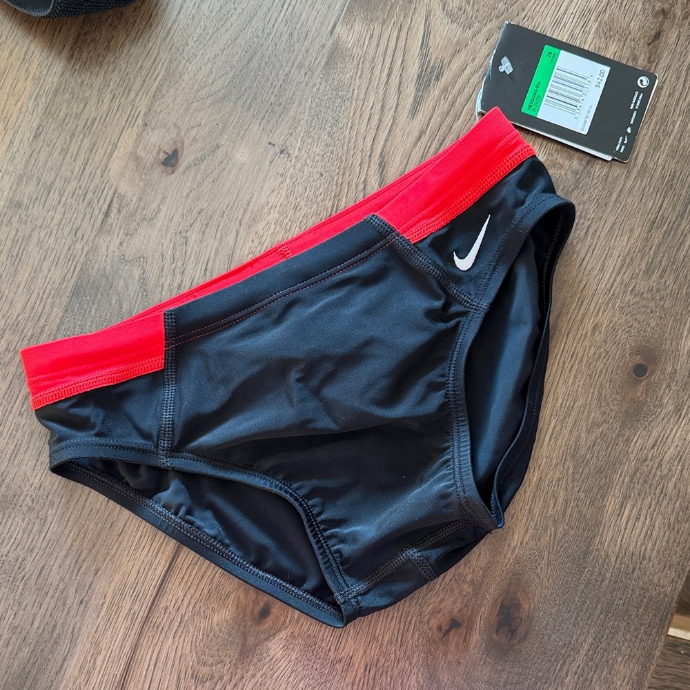 Nike Men's 28 Swim Briefs